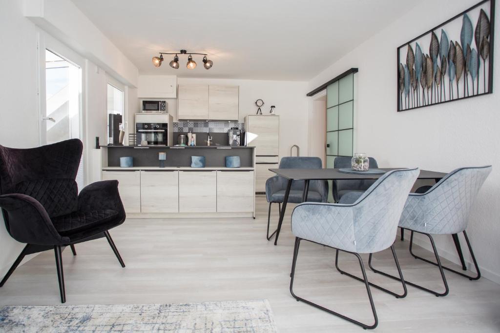 Astenperle II in Winterberg Infrarosauna, Massagesessel, Balkon, Winterberg