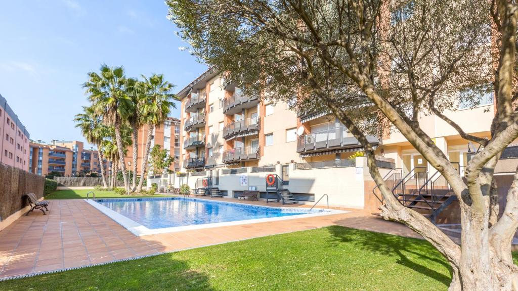 2P-51 - Lloret de Mar - 2