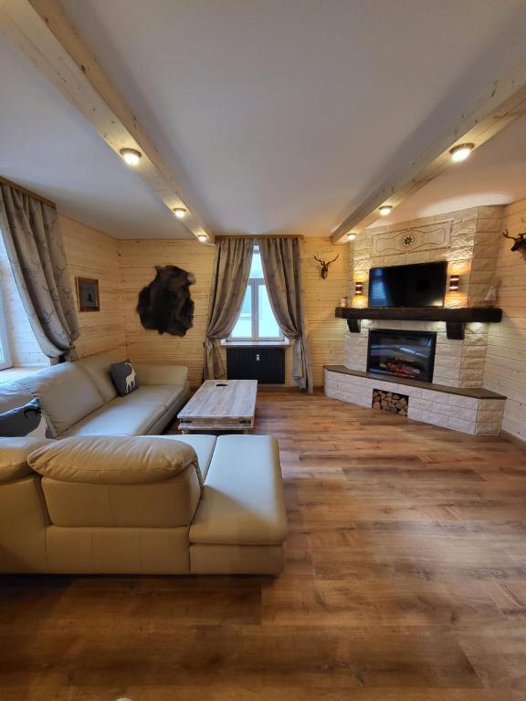 Golden GaPa Central Chalet Apartment 32 - 3