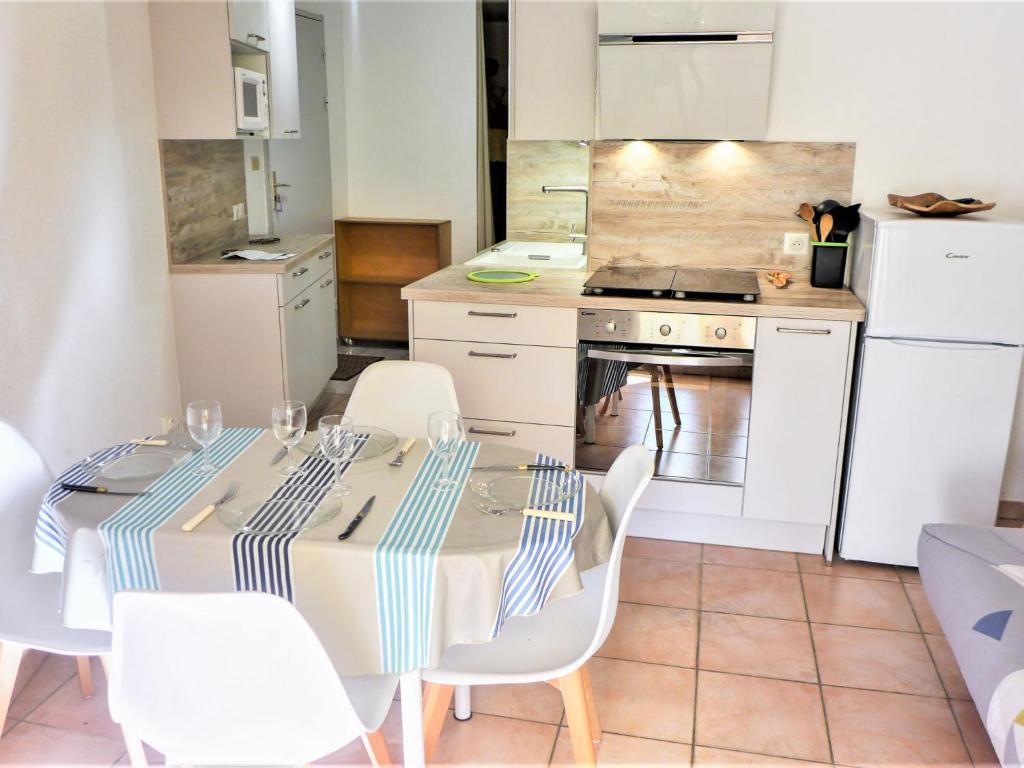 Apartment Les Terrasses de la Méditerranée-1 by Interhome - 2