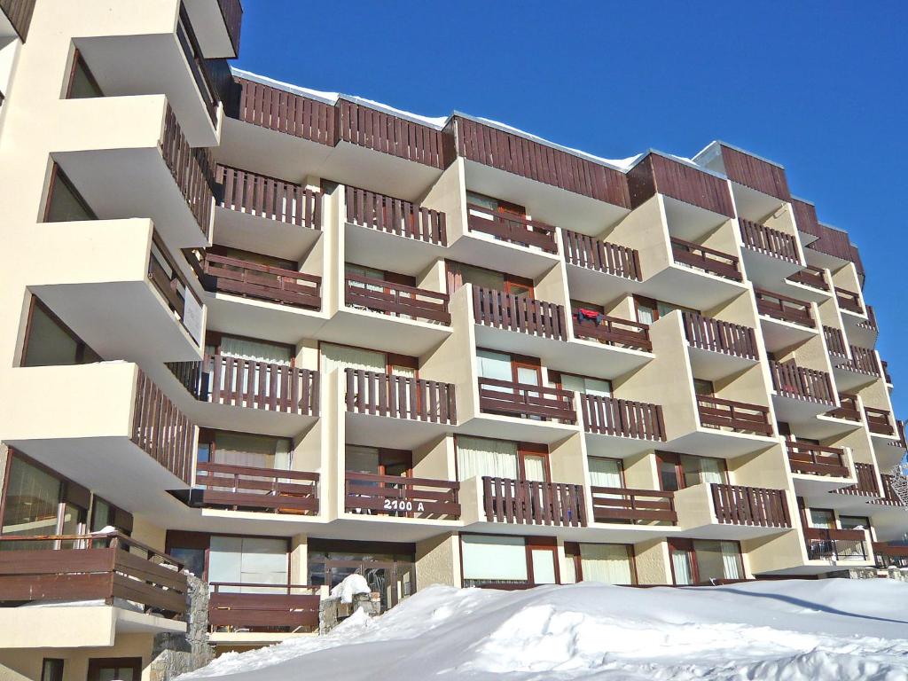 Apartment Le 2100 A et B - Lavachet-9 by Interhome - 2