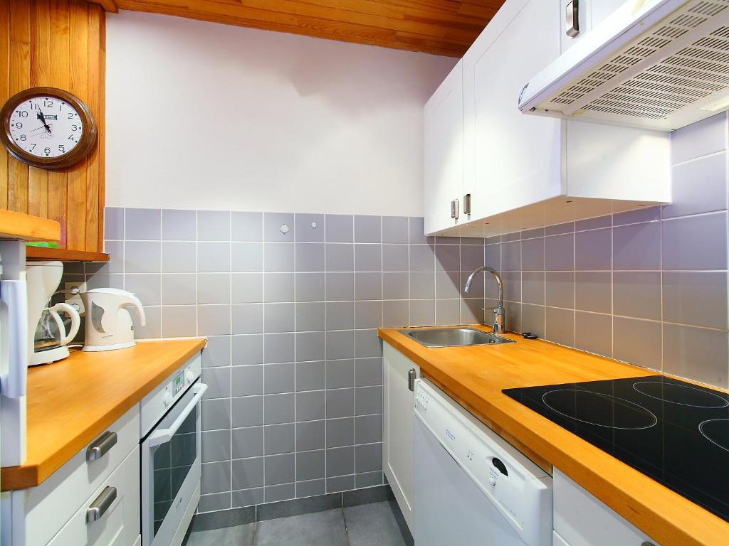 Apartment Le 2100 A et B - Lavachet-9 by Interhome - 5