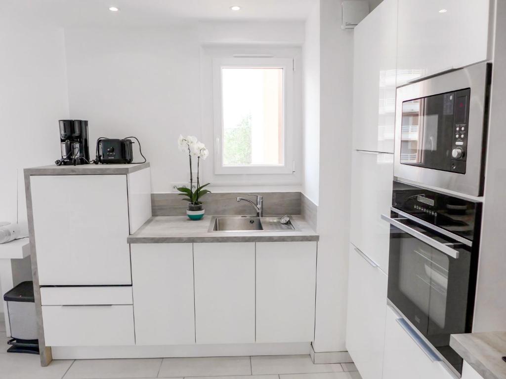 Apartment Le Méditerranée-2 by Interhome - 4