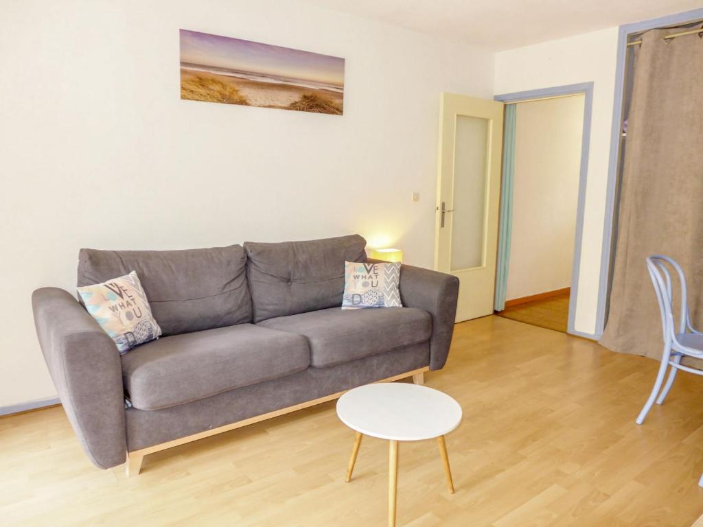 Studio Les Amphores-5 by Interhome - 2
