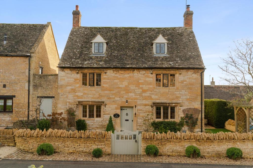 Yew Tree Cottage, Longborough