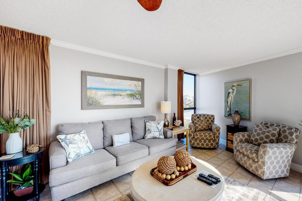 Mainsail 334, Destin