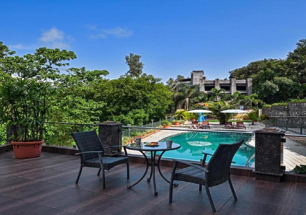 Swimming pool, Meritas Crystal Resort in Lonavala