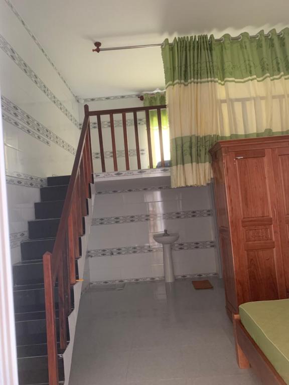 Nha nghi - Homestay TOAN THINH