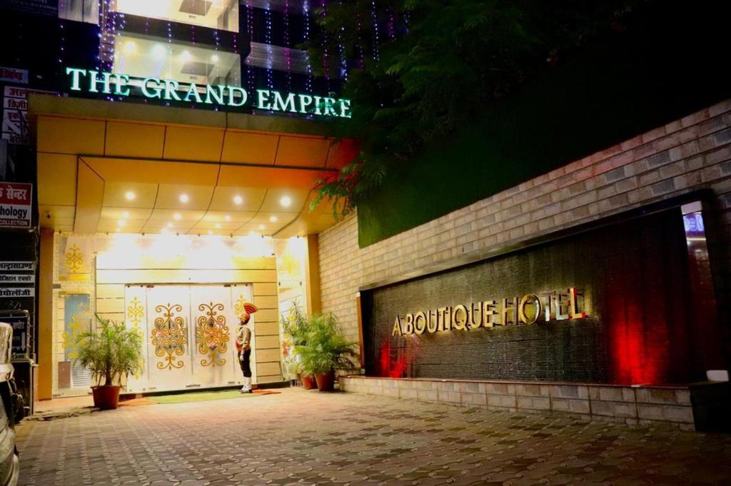 A Boutique Hotel Grand Empire — Hotel in Patna