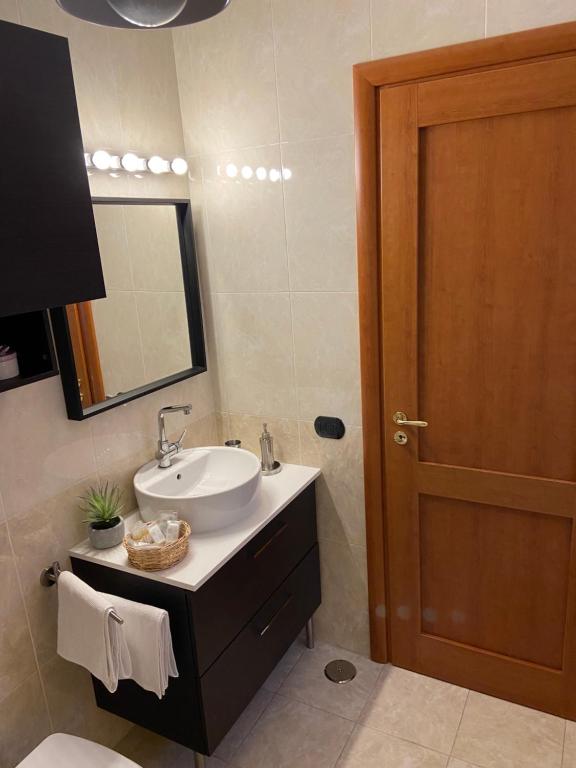 AGM Suite Rome Airport FCO - Attico Parco Leonardo photo