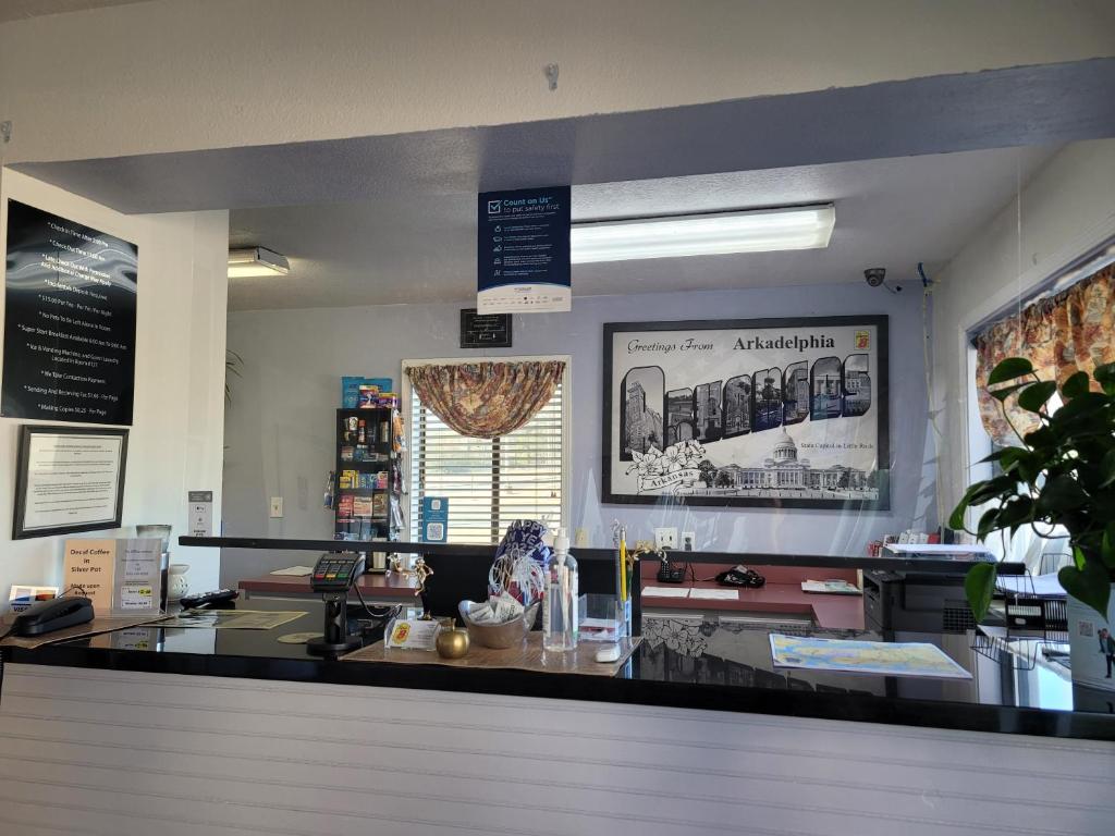 Super 8 By Wyndham Arkadelphia Caddo Valley Area photo