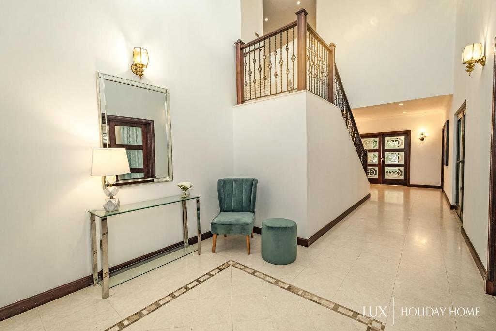 LUX - The Savoy Palm Villa photo