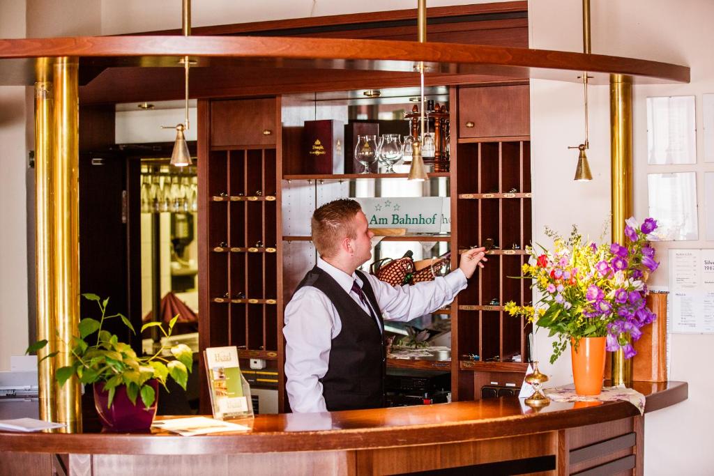 Hotel am Bahnhof photo