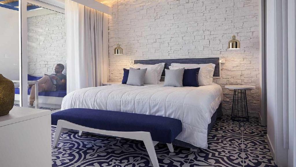 ห้องสุพีเรียร์สวีทพร้อมวิวทะเล