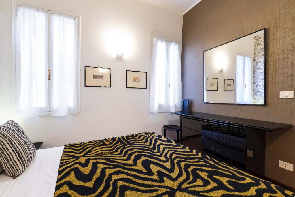 Campo San Toma' - Tiffany Apartment photo