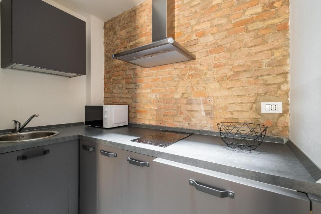 San Michele Apartments by Wonderful Italy - 4