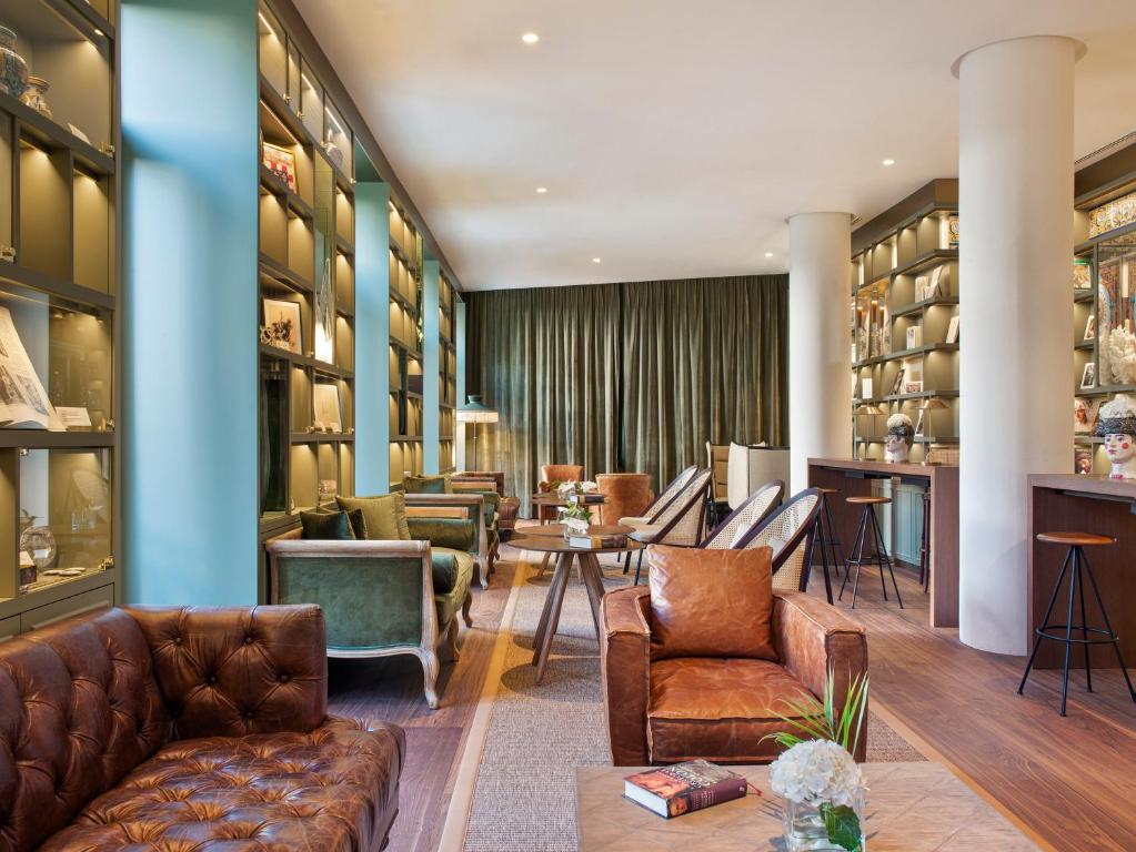 Közös társalgó / TV