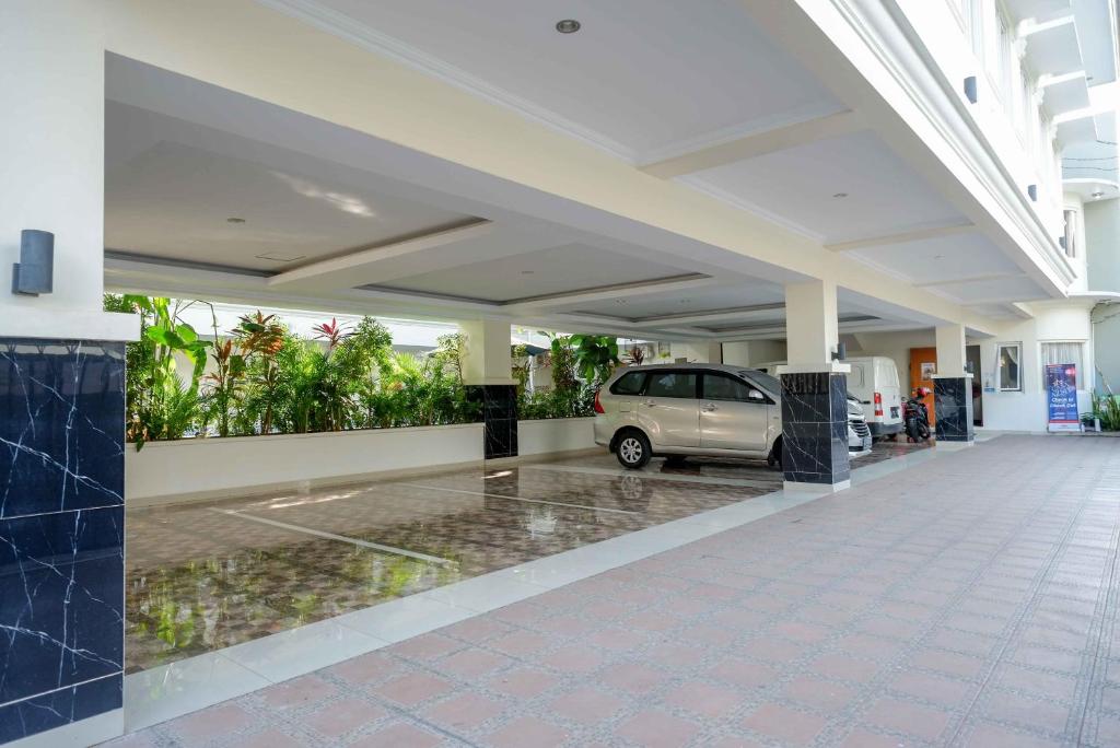 Urbanview Hotel Syariah Casa Azmya Yogyakarta photo