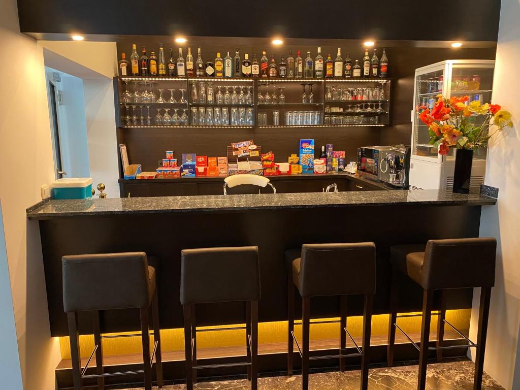 Hotel Montree - 5