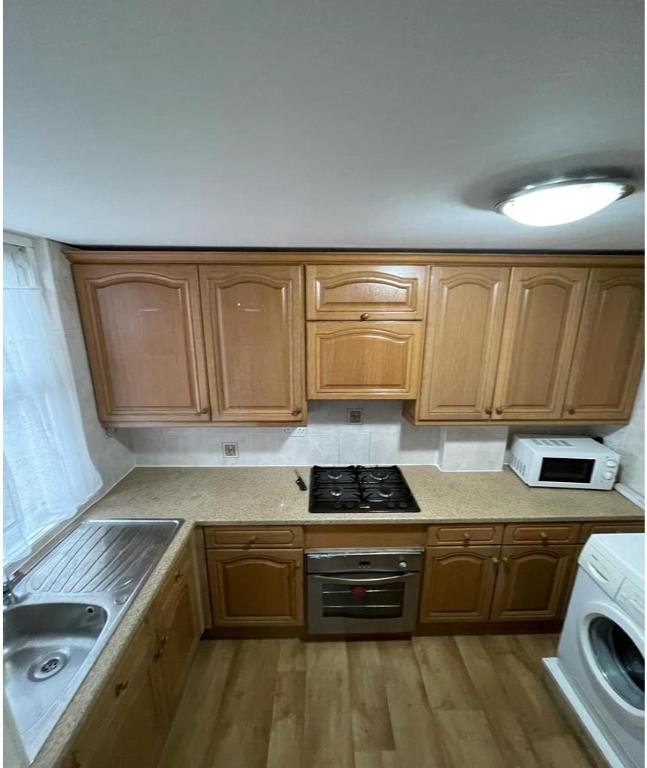 41 Tanners Endlane photo