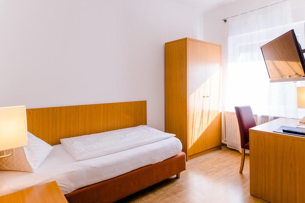 Hotel Wirtshaus Römerhof - 5