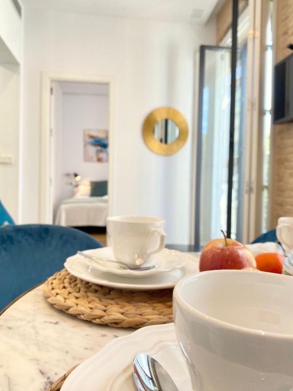 Magnificent double bedroom apartment at Santa Cruz - 3