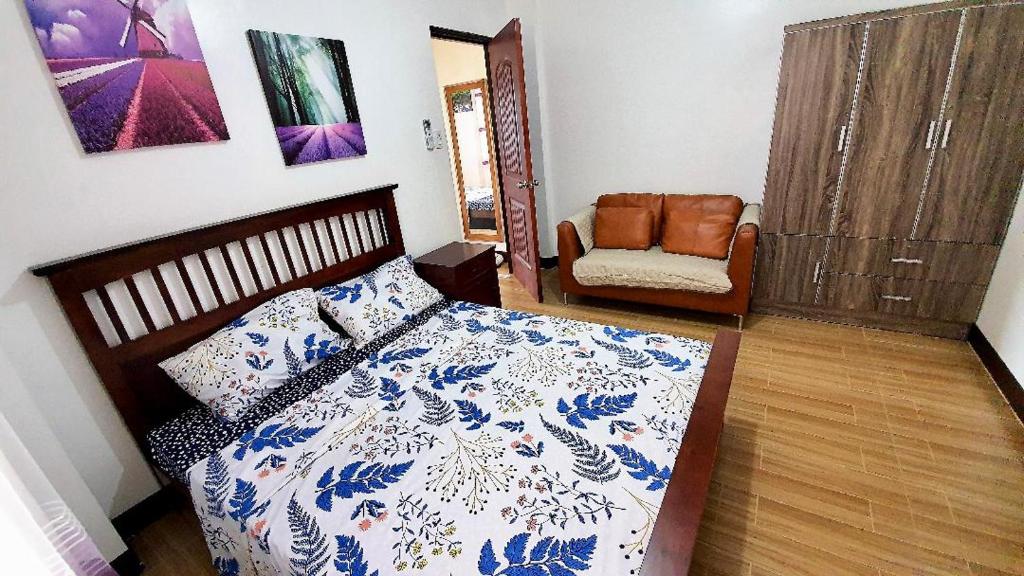 Kaitleen Home Stay Door 3 photo
