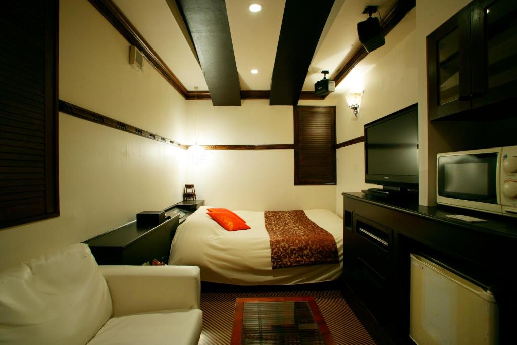 HOTEL CHECK INN BALI adult only photo