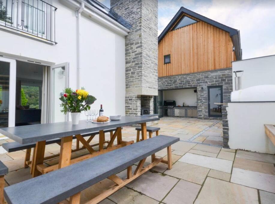 Priory House, Goodleigh photo 4