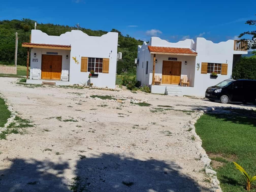 Azteca Villas photo