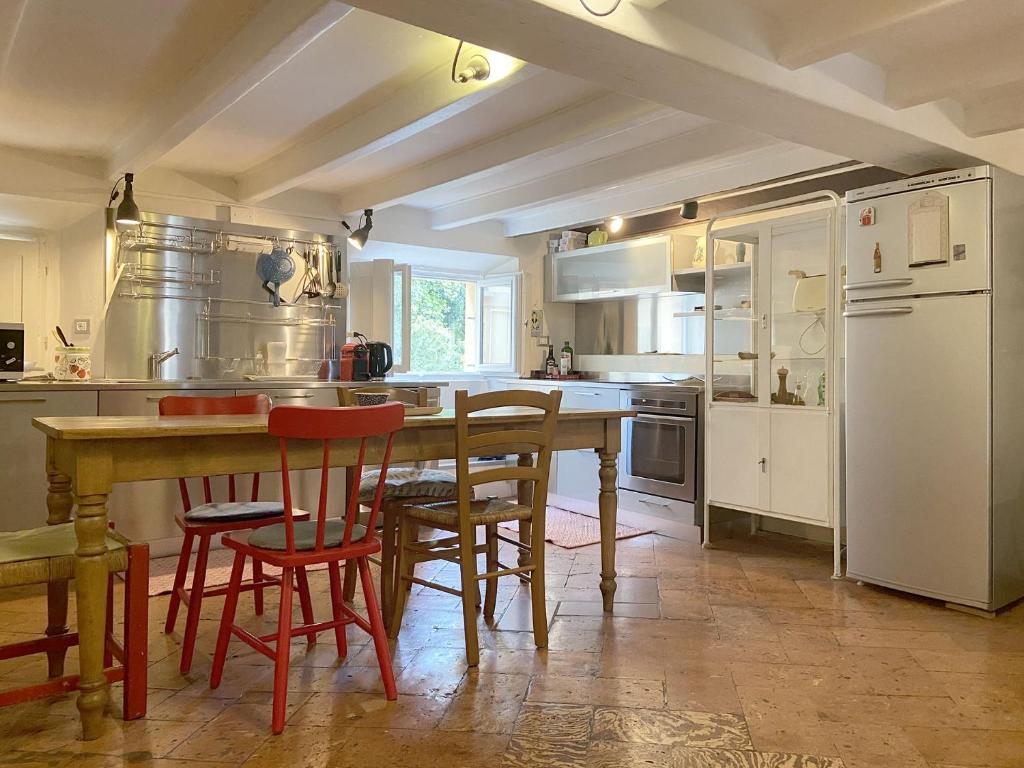 Fascinating central hideaway in a physicist’s home - 1