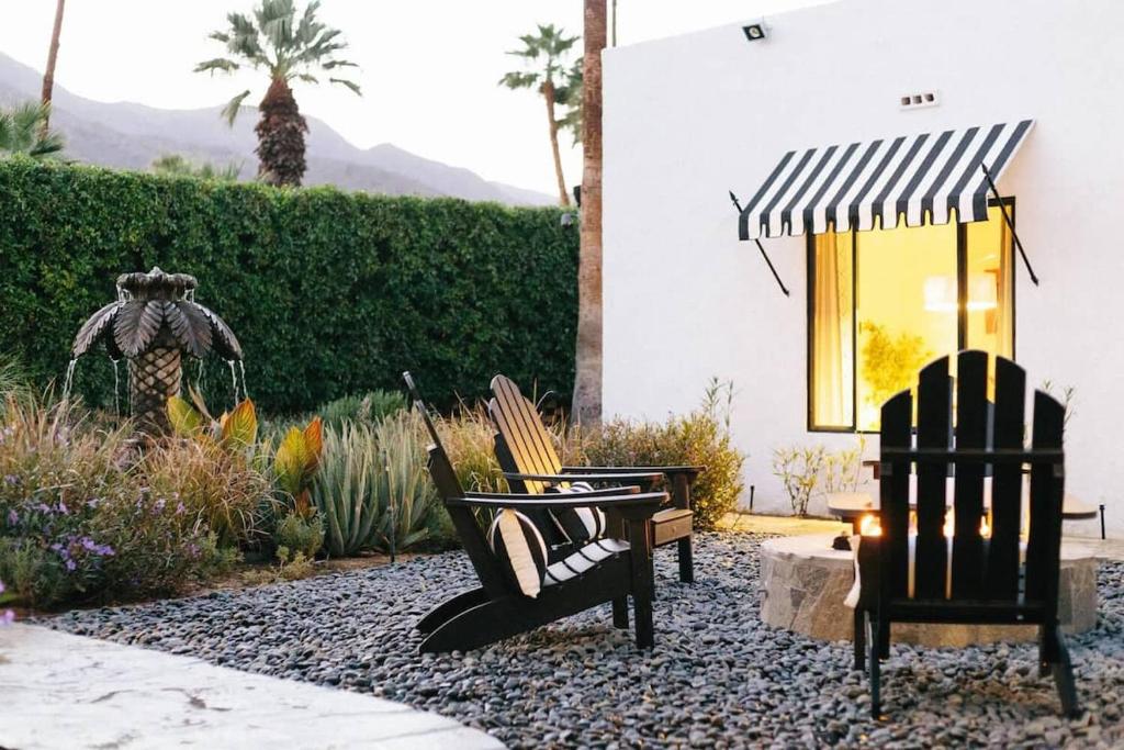 Hotel El Cid by AvantStay Chic Hotel in Palm Springs w Pool