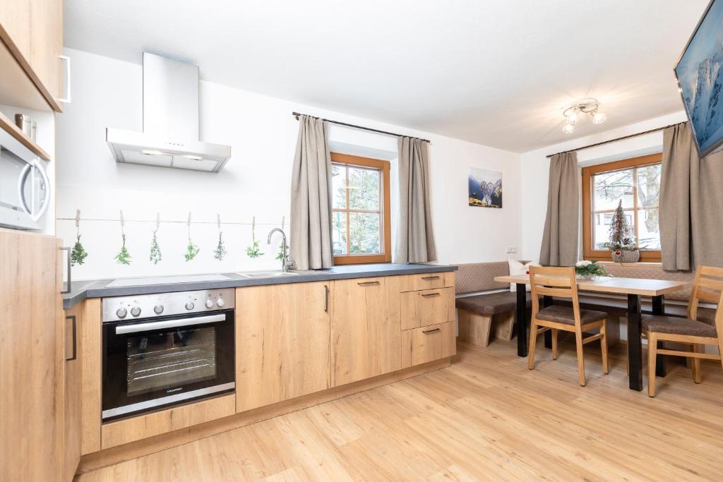 Herzstück Appartements Zillertal - 5