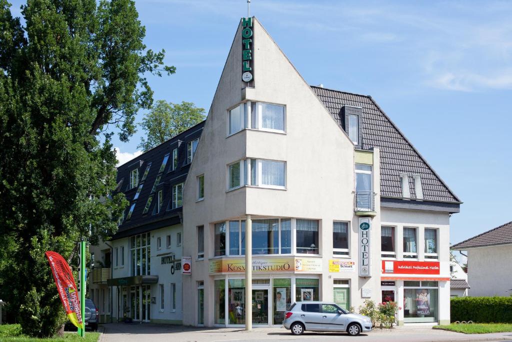 Hotel Jahnke — Hotel in Neubrandenburg