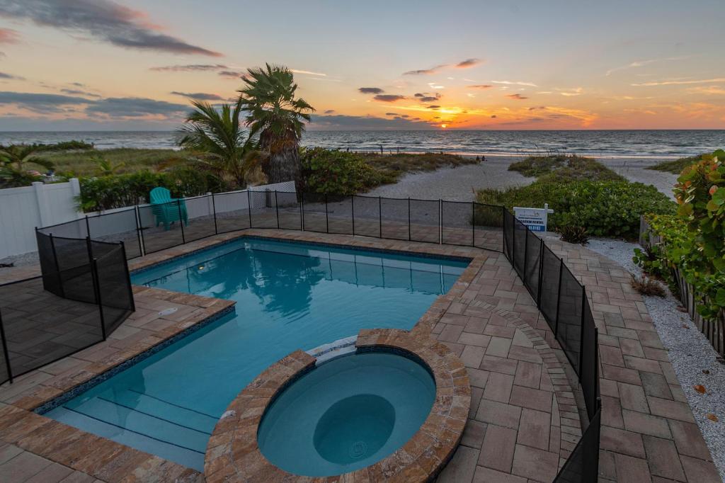 Sunshine's Hideaway, Clearwater Beach