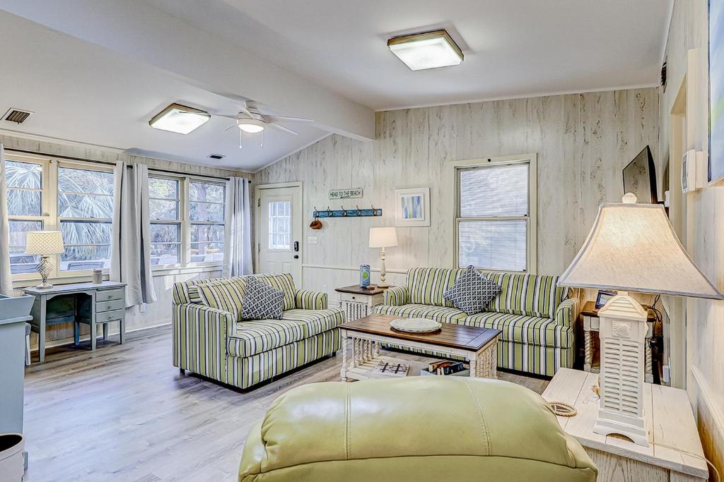 Moonshell 3, Hilton Head Island