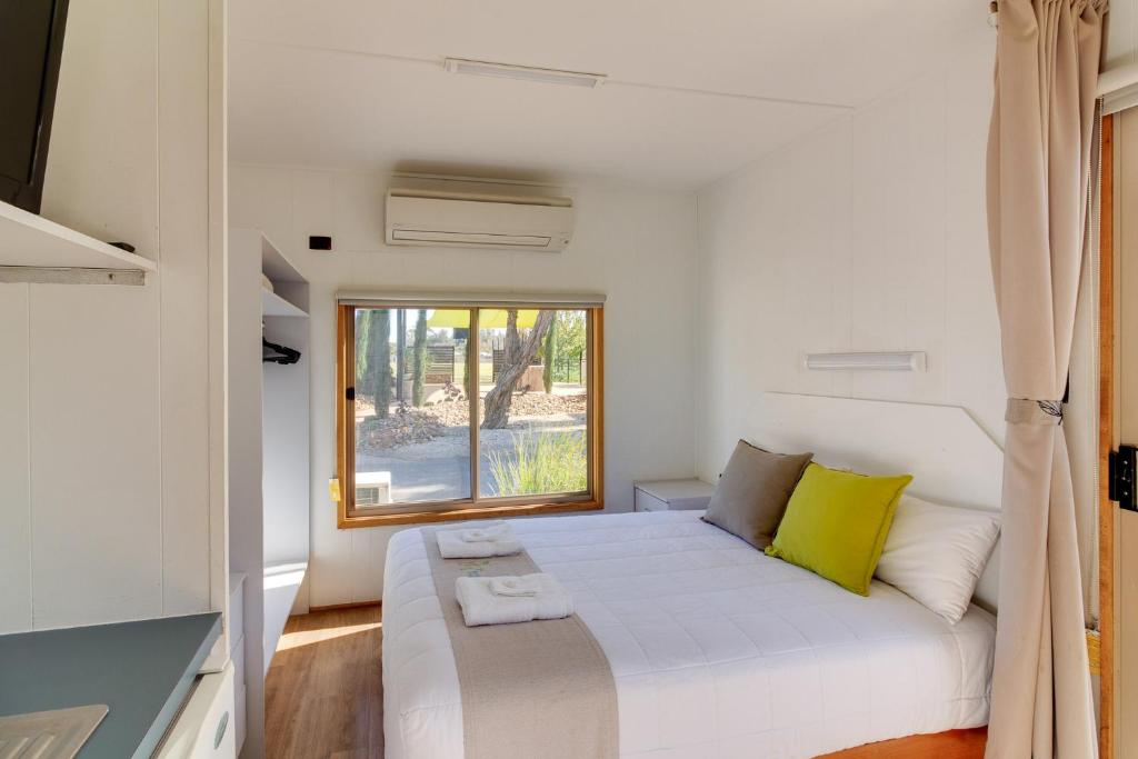 Berri Riverside Holiday Park photo