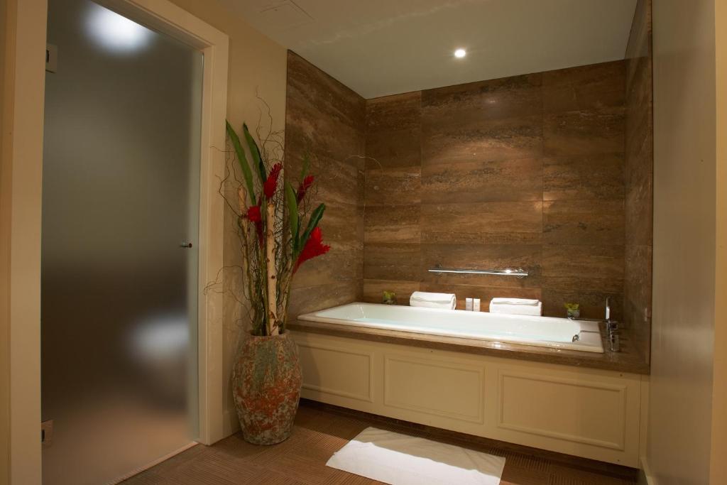 Hotel Facilities
