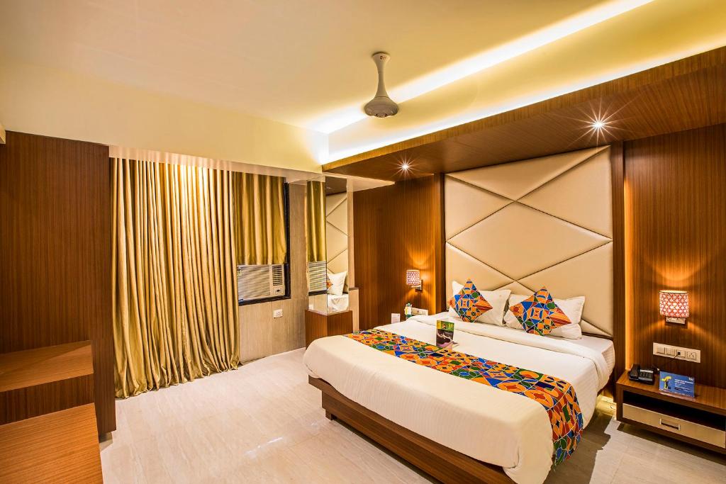 FabHotel Spring inn photo