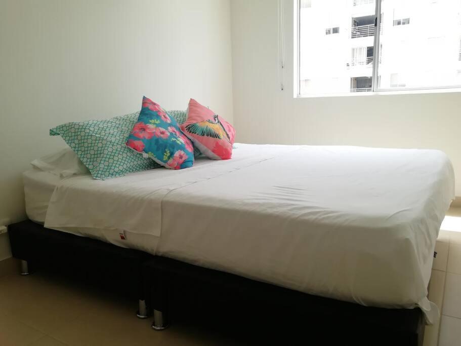 HERMOSO APARTAMENTO EN GIRARDOT CON AIRE ACONDICIONADO - 3