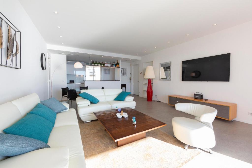 Appartement 3 chambres 125 m2 avec vue exceptionnelle face à la mer - 2
