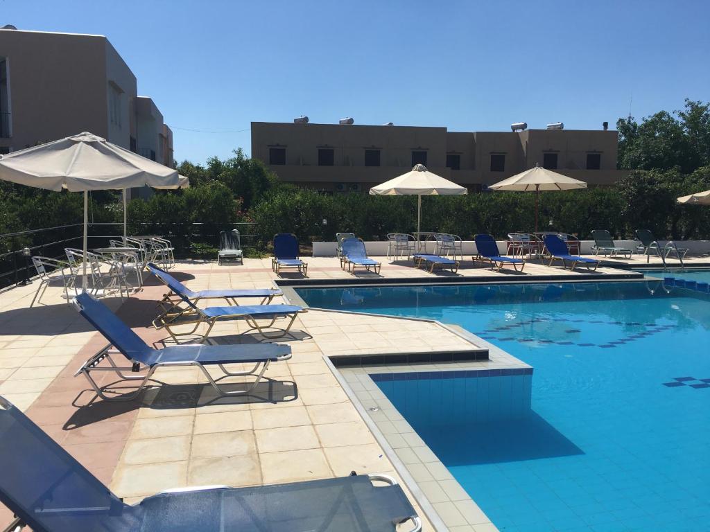 Oasis Guesthouse — Hotel in Crete Island
