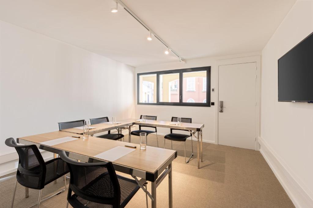 Tárgyalóterem/bálterem