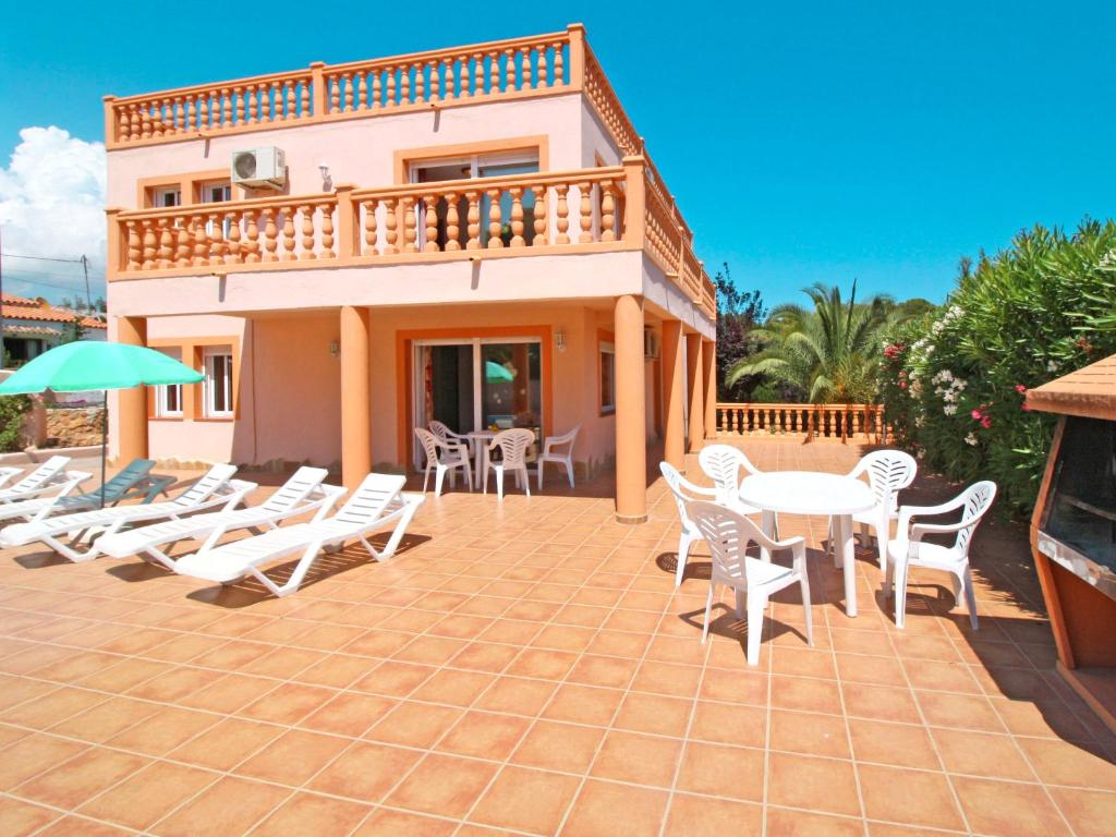 Villa Palmira by Interhome - 2