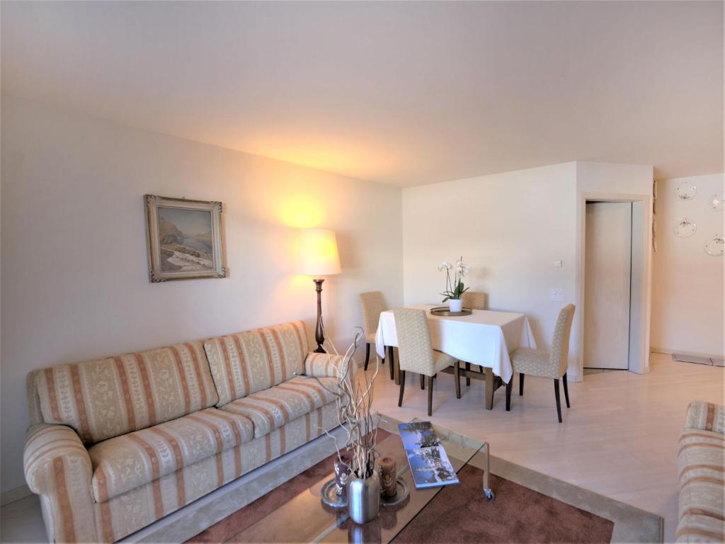 Apartment Chesa Sur Ova 22 by Interhome - 2