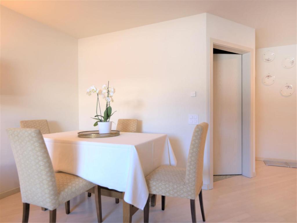 Apartment Chesa Sur Ova 22 by Interhome - 3