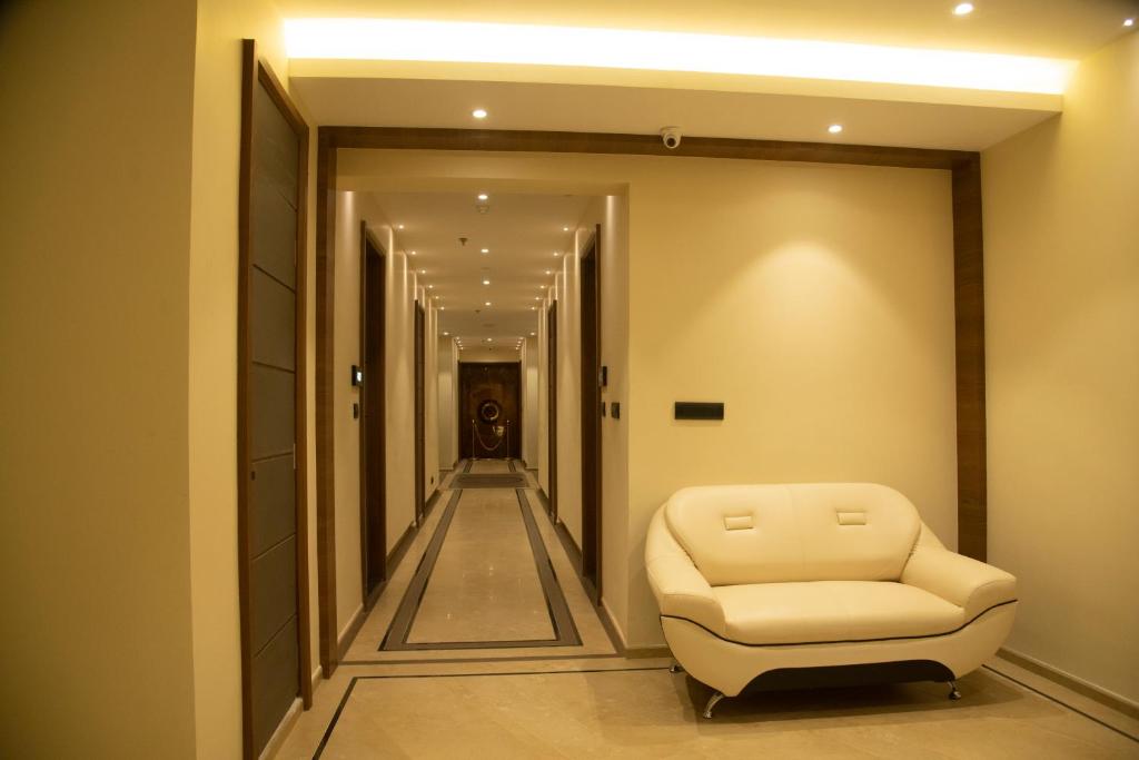 GOLDEN PARK HOTEL & RESORT photo
