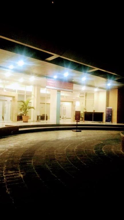 Relaxing studio at mares2 depok photo