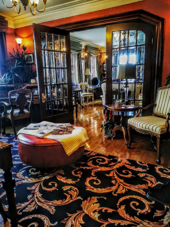 Auberge J.A Moisan photo