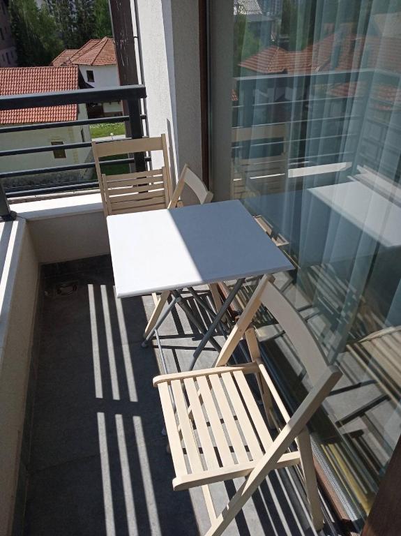 Time Out VR 14 apartman photo